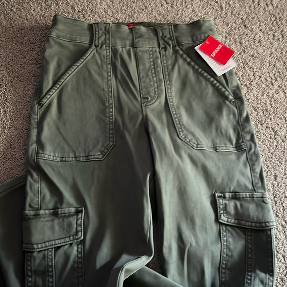 SPANX stretch twill cargo size s NWT